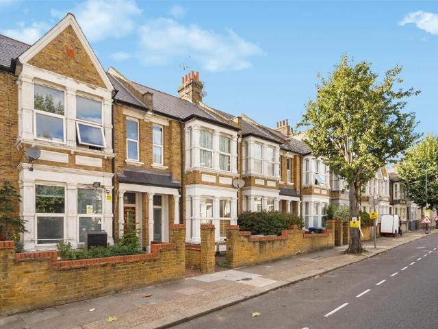 5 bedroom house for sale