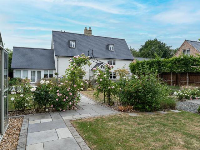5 bedroom house for sale