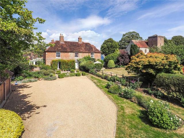 5 bedroom house for sale