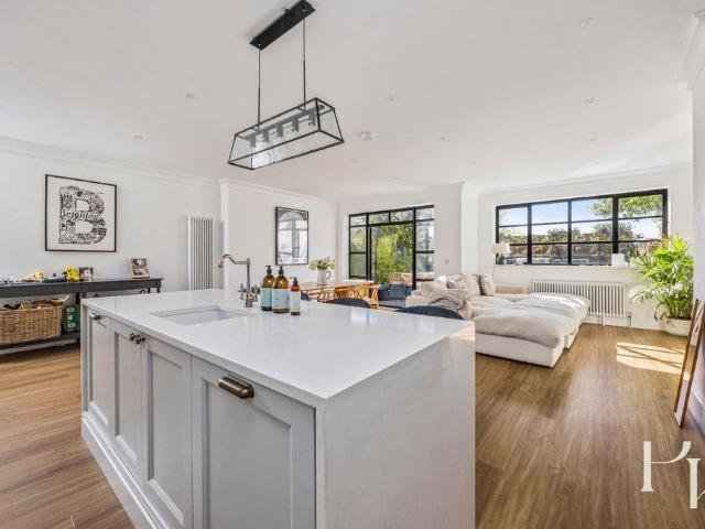 5 bedroom house for sale