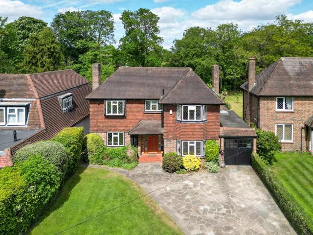 5 bedroom house for sale