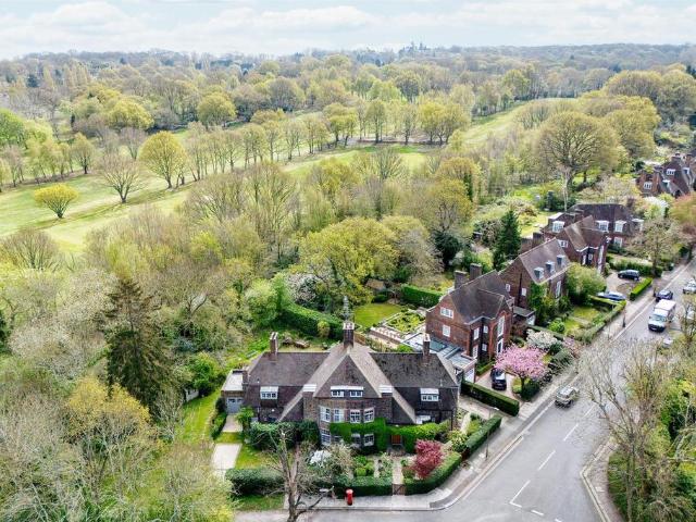 5 bedroom house for sale
