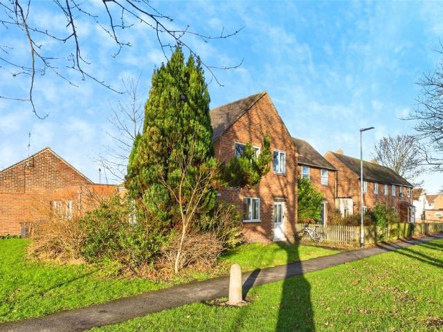 5 bedroom house for sale