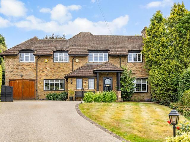 5 bedroom house for sale