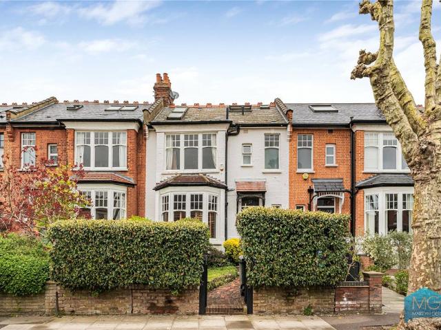5 bedroom house for sale
