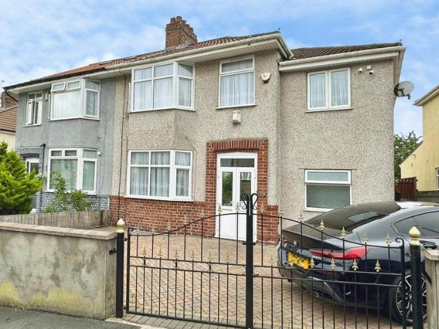 5 bedroom house for sale