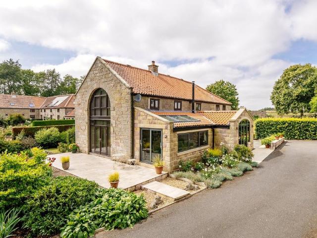 5 bedroom house for sale