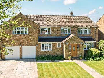 5 bedroom house for sale