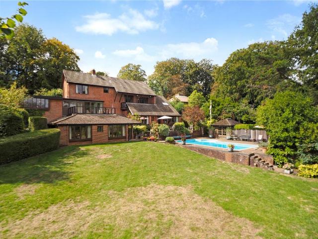 5 bedroom house for sale