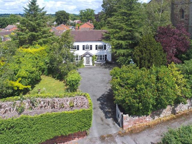 5 bedroom house for sale