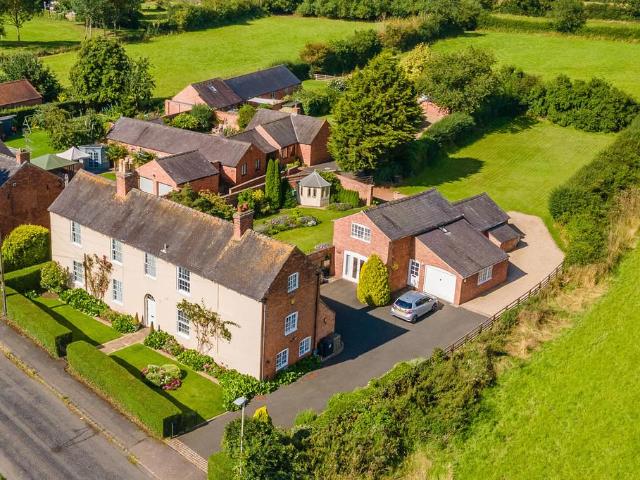 5 bedroom house for sale