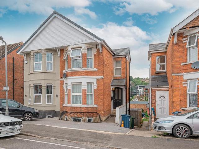 5 bedroom house for sale
