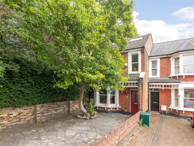 5 bedroom house for sale