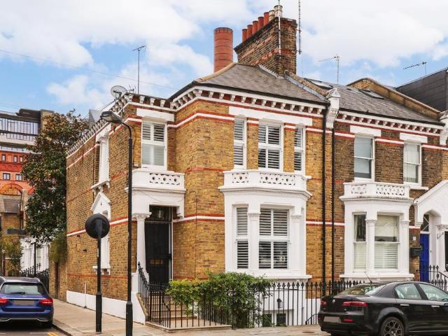 5 bedroom house for sale