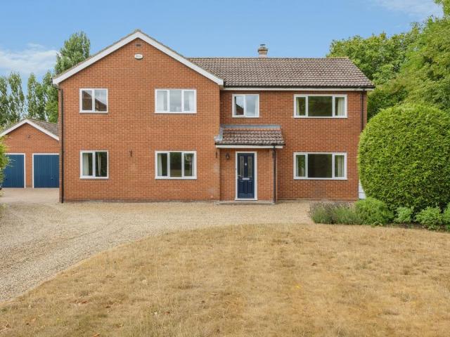 5 bedroom house for sale