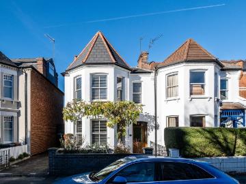 5 bedroom house for sale