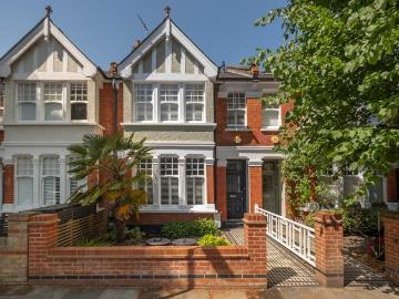 5 bedroom house for sale