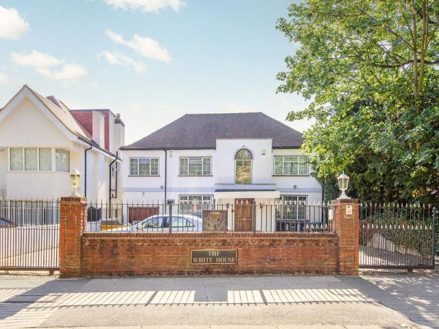 5 bedroom house for sale