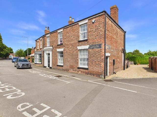 5 bedroom house for sale