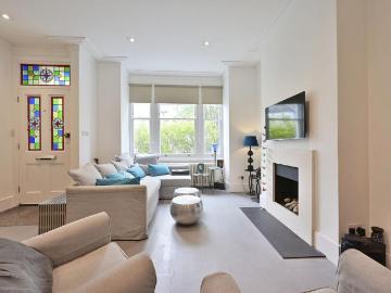 5 bedroom house for sale