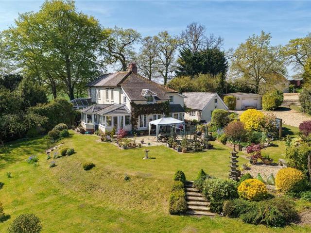 5 bedroom semi detached house for sale