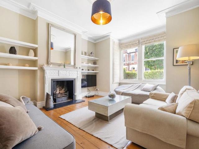 5 bedroom house for sale
