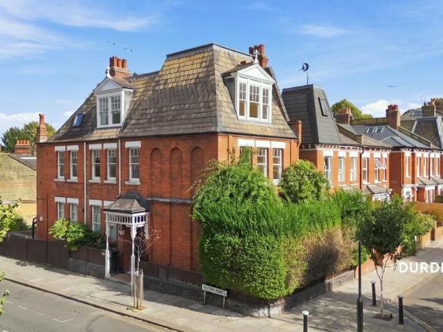 4 bedroom apartment for sale