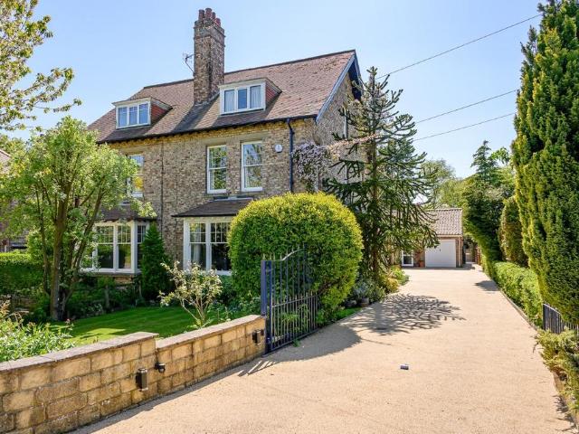5 bedroom house for sale
