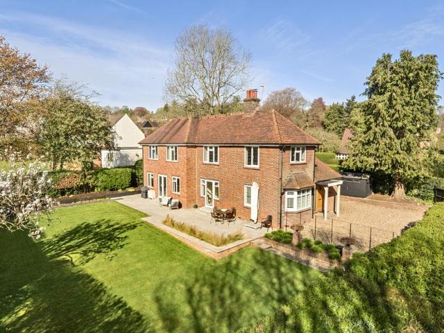 5 bedroom house for sale