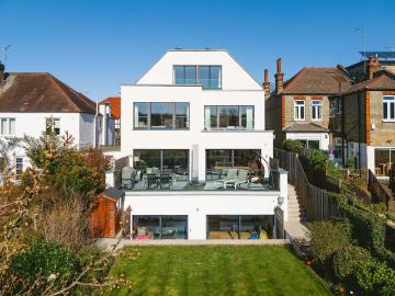 5 bedroom house for sale