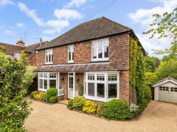 5 bedroom house for sale