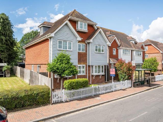 5 bedroom house for sale