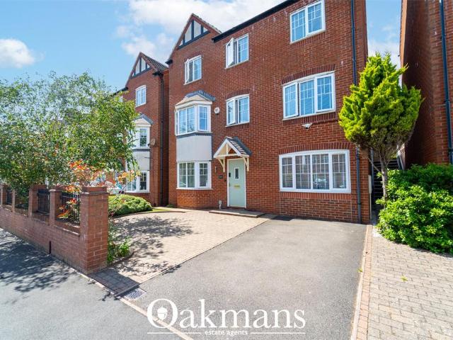 5 bedroom house for sale