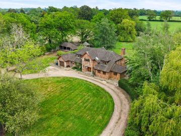 5 bedroom house for sale