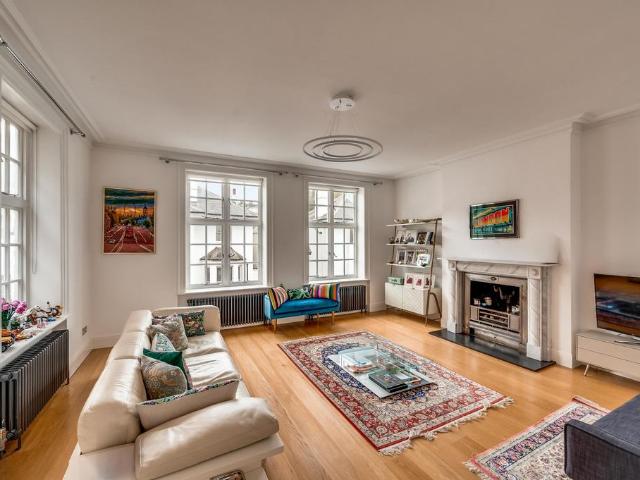 5 bedroom house for sale