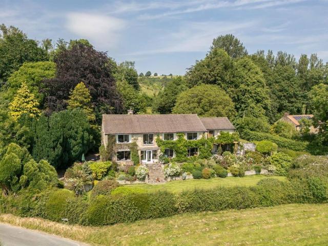 5 bedroom house for sale