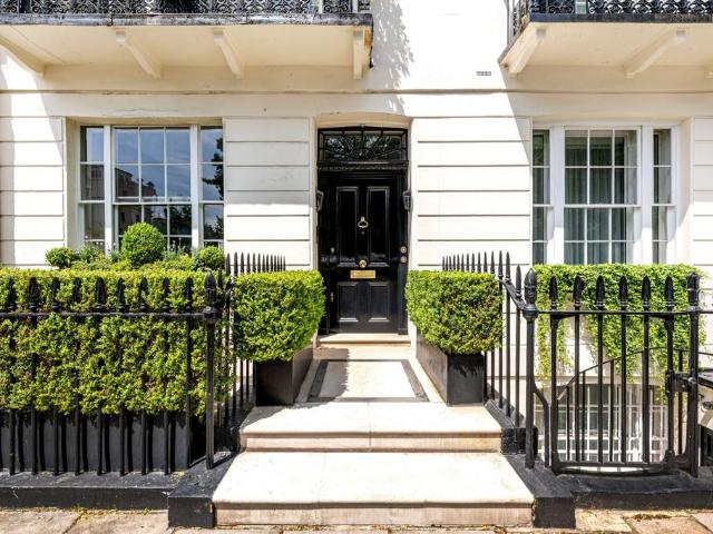 5 bedroom house for sale
