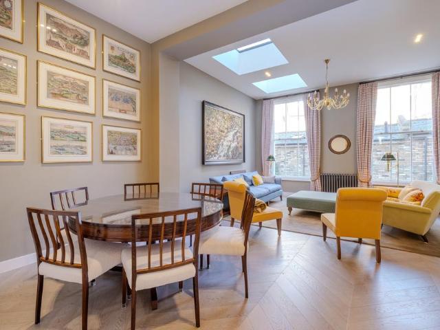 5 bedroom house for sale