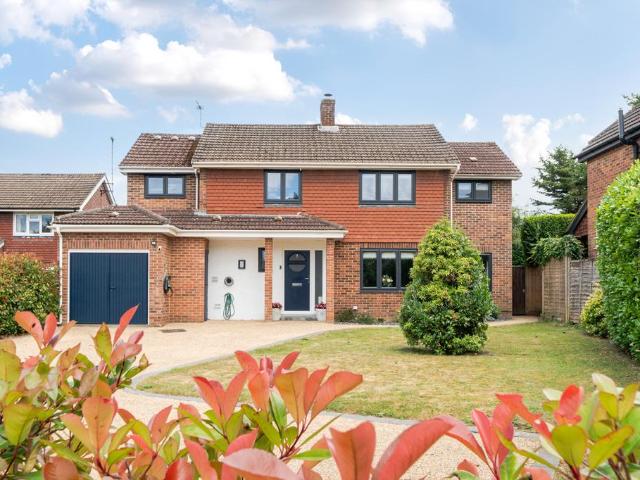5 bedroom house for sale