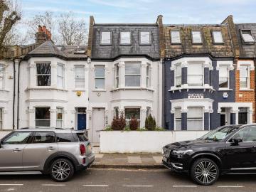 Wendell Park, London, Greater London - Balcony
