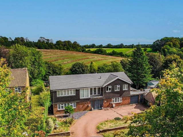 5 bedroom house for sale