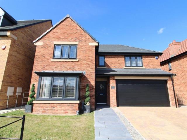 5 bedroom house for sale