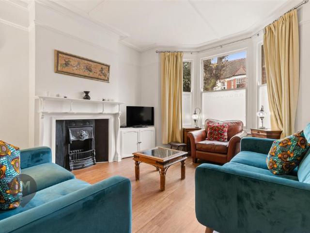 5 bedroom house for sale