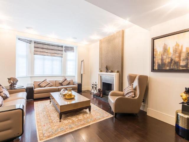 5 bedroom house for sale