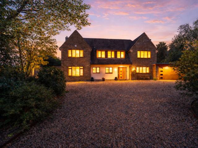 5 bedroom house for sale