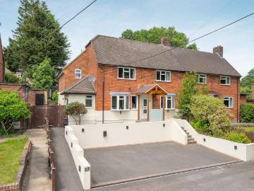 5 bedroom house for sale