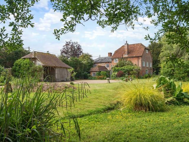 5 bedroom house for sale