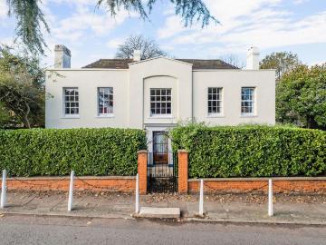 5 bedroom house for sale