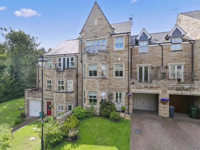 5 bedroom house for sale