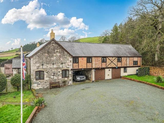 5 bedroom house for sale